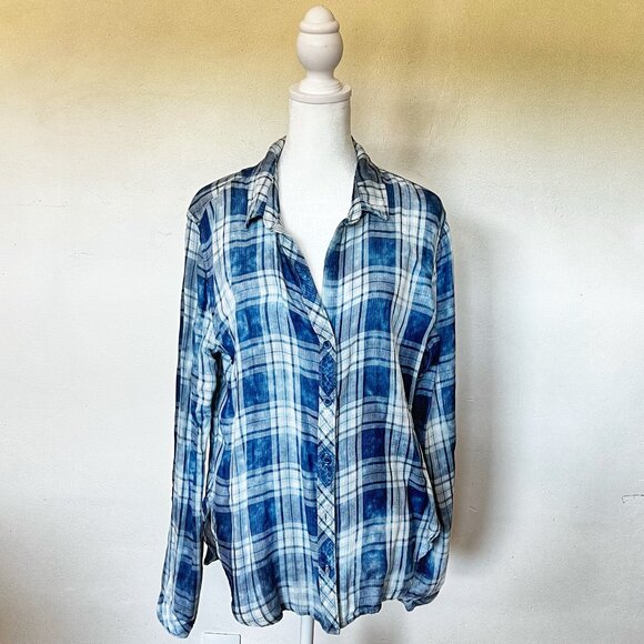 Anthropologie Cloth & Stone Plaid Button down, cloud wash top - Size Medium - Picture 3 of 12